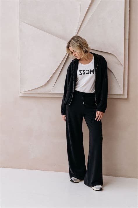 I LOVE TALL - fashion for tall people. Maicazz Pipa Pants extra long ...