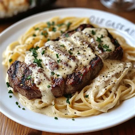 Steak Gorgonzola Alfredo - Cook with Sozan