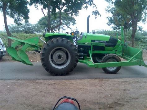 Deutz Fahr Agrolux 75 | 80 Profiline Tractor in India | Price of Deutz ...