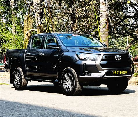 RBTS Self Drive Cars Chandigarh Call-08327272222