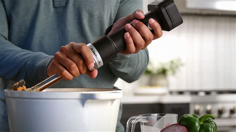 How to use KitchenAid Go cordless hand blender | KitchenAid UK