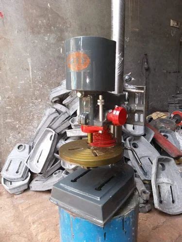 Bench Drill Machine 的图像结果