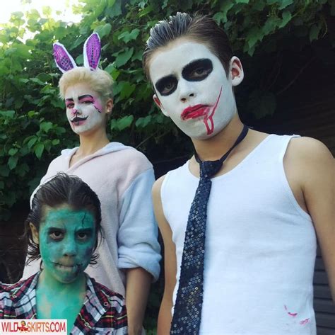 19 hot photos by Stefania Ferrario (known as @stefaniaferrario)