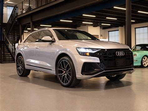 2021 Audi Q8 55 TFSI Premium Plus - Monarch Showroom