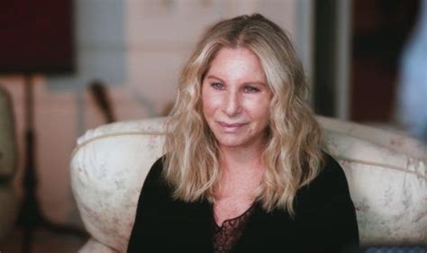 Hollywood Actress Barbra Streisand: Women Who Support Trump ‘Vote the ...