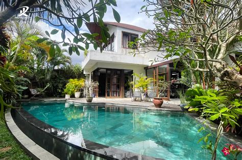 Stunning 4 Bedroom Villa for Monthly & Yearly Rental in Umalas, Bali