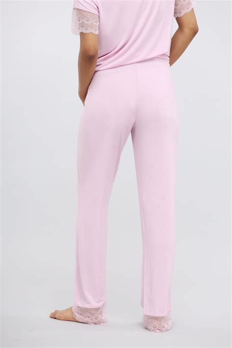 Soft Pink Lace Modal Pajama Set – NeceSera