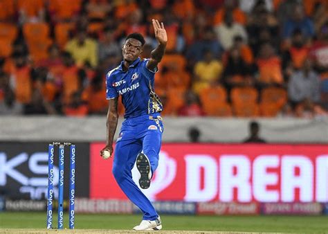 IPL 2022 Mega Auction: Alzarri Joseph, who dismissed Virat Kohli for a ...