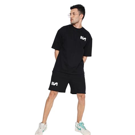 Buy Oversized Streetwear T-shirts in India - Classic Black