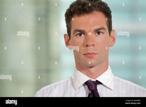 Male Businessman 的图像结果