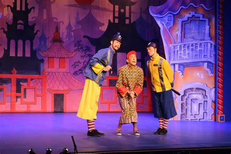 Aladdin Pantomime Finale 2018 的图像结果