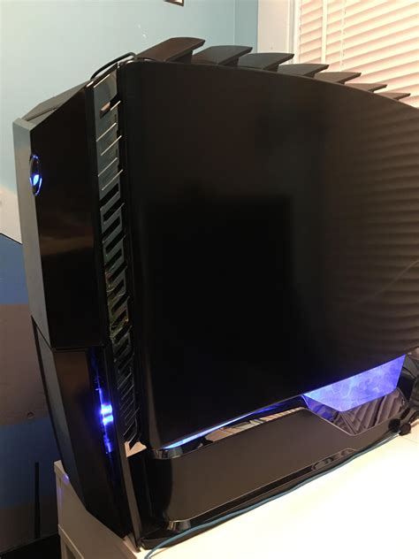 Alienware Area 51 R 的图像结果