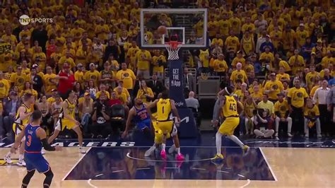 Watch [Injury] Jarace Walker's ugly ankle turn | Streamable