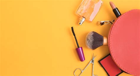 6 Ways To Prep Your Make-up Kit After Months Of Non-Use | magicpin blog