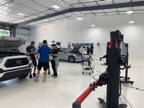 Adas Calibration Training 的图像结果