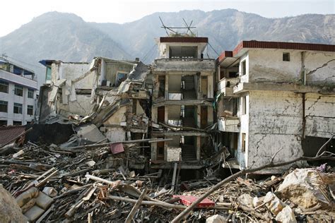 四川強震罹難者增至74人 災民及救災人員每天要做核酸檢測 -- 上報 / 國際