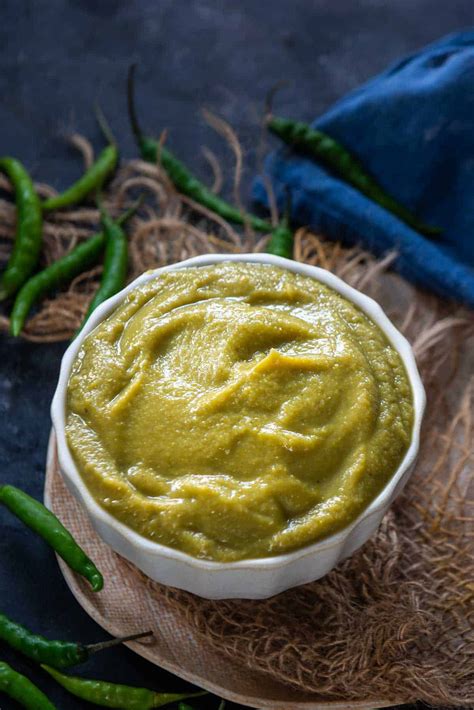 Indo Chinese Green Chilli Sauce Recipe - Whiskaffair