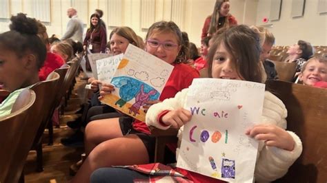 Read 2 Succeed | Nathanael Greene Elementary School | wfmynews2.com