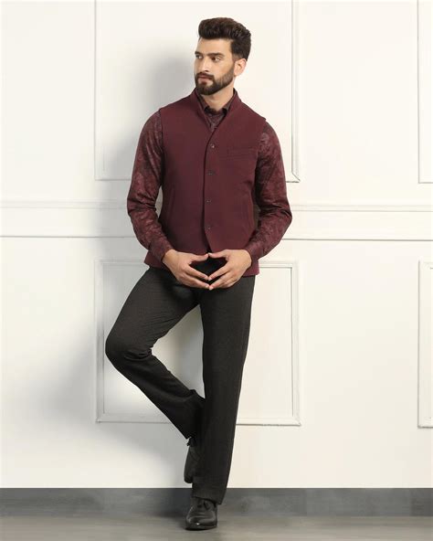 Buy Bandhgala Maroon Textured Waistcoat from Blackberrys