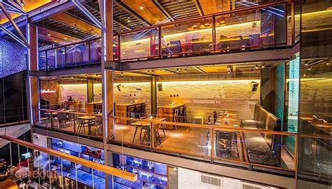 Best Pubs in Bangalore to Unwind (2024) | FF21