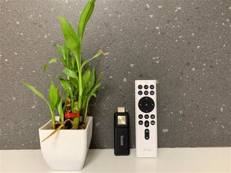 BenQ GV30 portable projector review: A wireless alternative to your ...