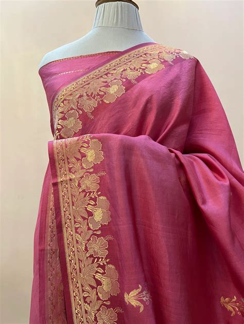 Onion Pink Pure Silk Handloom Banarasi Saree with Kadhwa Motifs ...