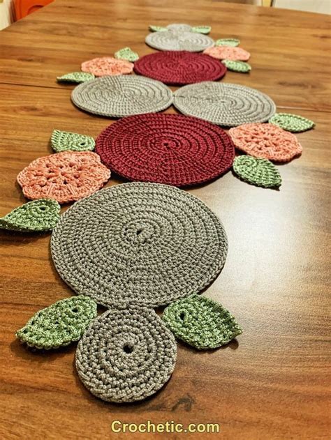 Image result for Crochet Patterns Table Runner Russian