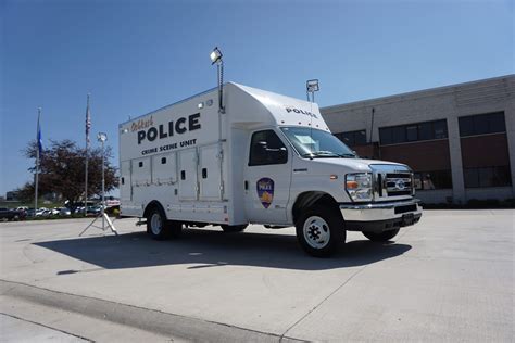 Oshkosh Police Department (WI) Mobile Laboratory - LDV