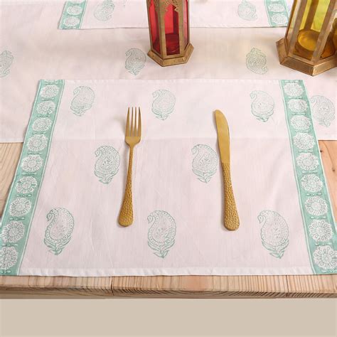 Buy Block Floral Printed Cotton Modern Table Runner Online – Dmaasa