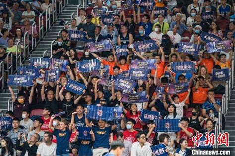 NBL：香港金牛队大胜江苏盐南苏科队 最多领先39分 - 体育 - 中工网