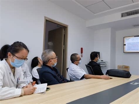 宁波市中医院 医院新闻 【院内新闻】针灸推拿科开展业务学习，提升医疗质量，保障医疗安全。