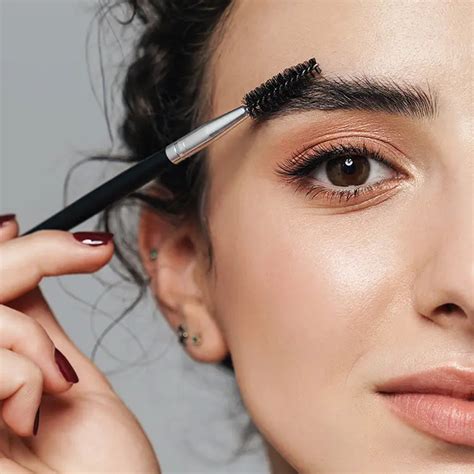 Double Ended Brush – Precise Application & Multi-Tasking Tool – Moraze ...