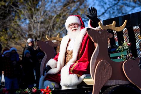 Holly Days Parade & Pictures with Santa at Depot Park - City of Kennesaw