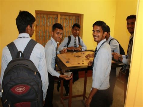 INSTITUTE OF COMPUTER AND INFORMATION SCIENCES