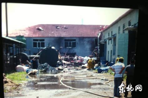 哈尔滨保温材料厂发生爆炸已致1人死亡(组图)|爆炸|哈尔滨|呼兰区_新浪新闻