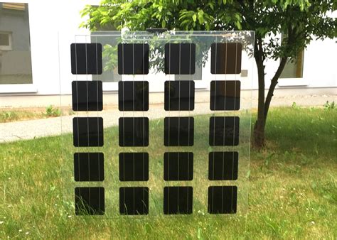 Solarfassade mit Photovoltaik & Solarthermie