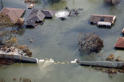 Hurricane Katrina Aftermath Flooding