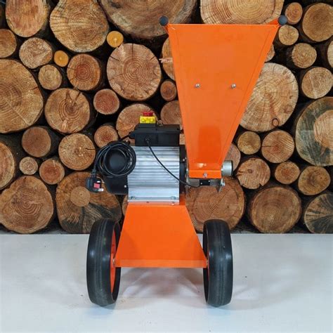 Compact Electric Wood Chipper 4hp Direct Drive FM4DDE | Forest Master ...