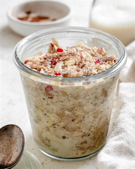 Apple Cinnamon Overnight Oats - Plant-Based on a Budget