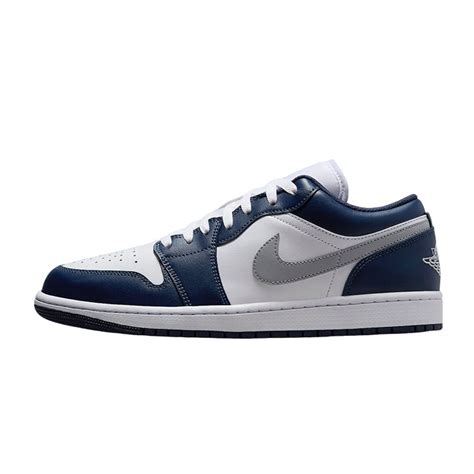 Air Jordan 1 Low Wolf Grey Midnight Navy