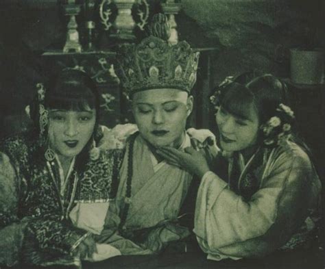 看经典｜遗失88年，中国第一部情色奇幻电影“西游”归来 - 每日头条