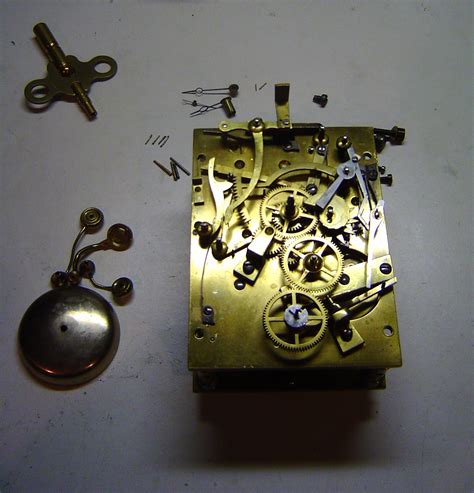 Wall Clock Restorations 的图像结果