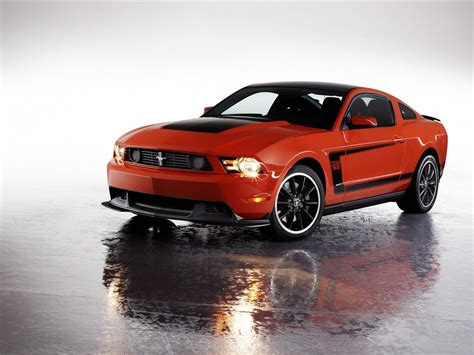Car Modification: 2012 Ford Mustang Boss 302 Interior Design