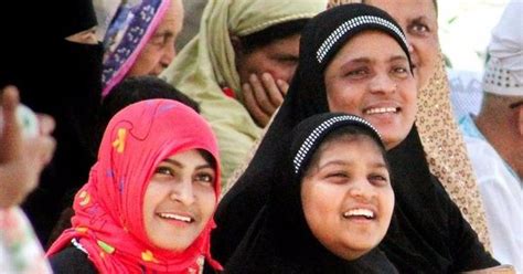 If Pakistan and 21 other countries have abolished triple talaq, why can ...
