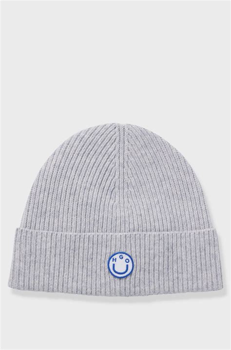 HUGO - Wool-blend beanie with Happy HUGO badge - Light Grey