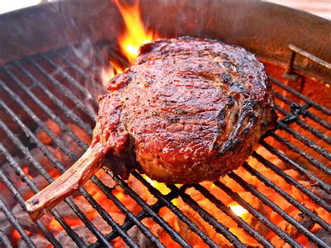 Grill Like a Pro: 14 Essential Grilling Recipes Everyone Should Learn