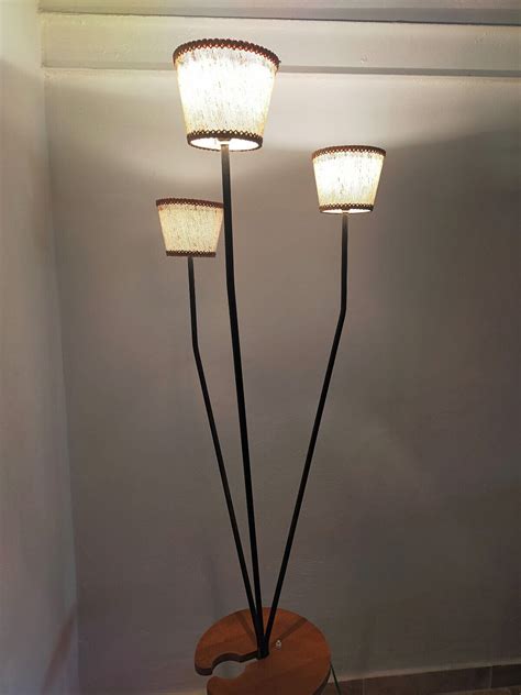 Vintage tripod floor lamp 1950 - Floor lamps | Antikeo