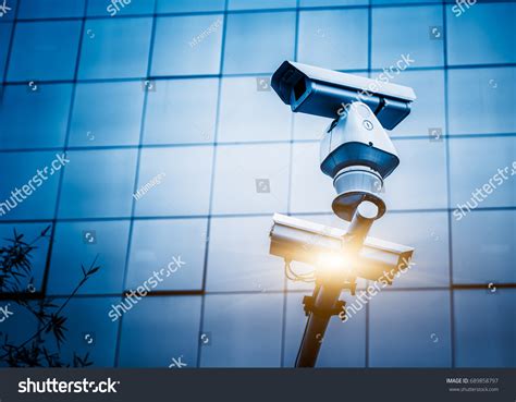 Front Door Security Camera View 的图像结果