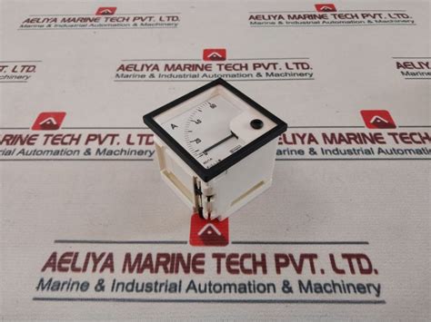 Crompton Instruments E243-02A-spec Din Standard Amphermeter – Aeliya Marine