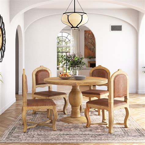 Small Pedistal Farmhouse Table Home | Plaza Las Américas | San Juan,